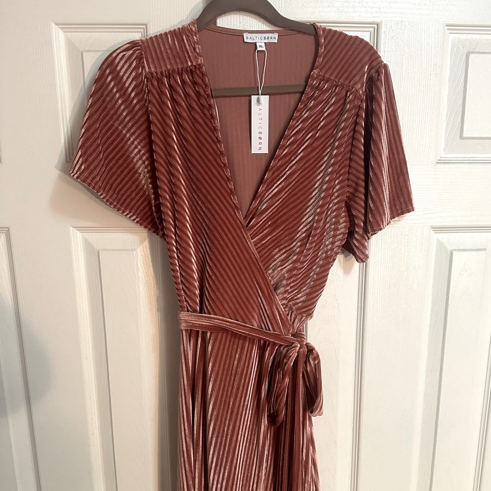 Baltic Born Andi Ribbed Velvet Wrap Dress, Cherry Blossom, XL